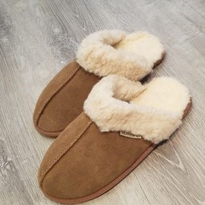 New Womens bearpaw slippers